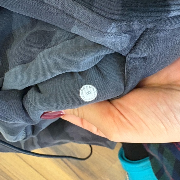 Lululemon Scuba Hoodie *Light Cotton Fleece
Heritage 365 Camo Deep Coal - Picture 8 of 9